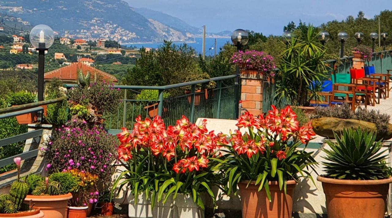 Agriturismo Monte Acuto - Natura, Mare & Relax In Piscina Toirano Buitenkant foto